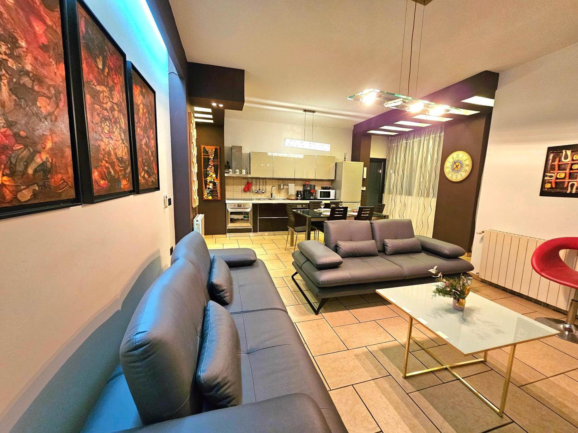 Center Apartment Easy_Luxury Tirana Exterior foto